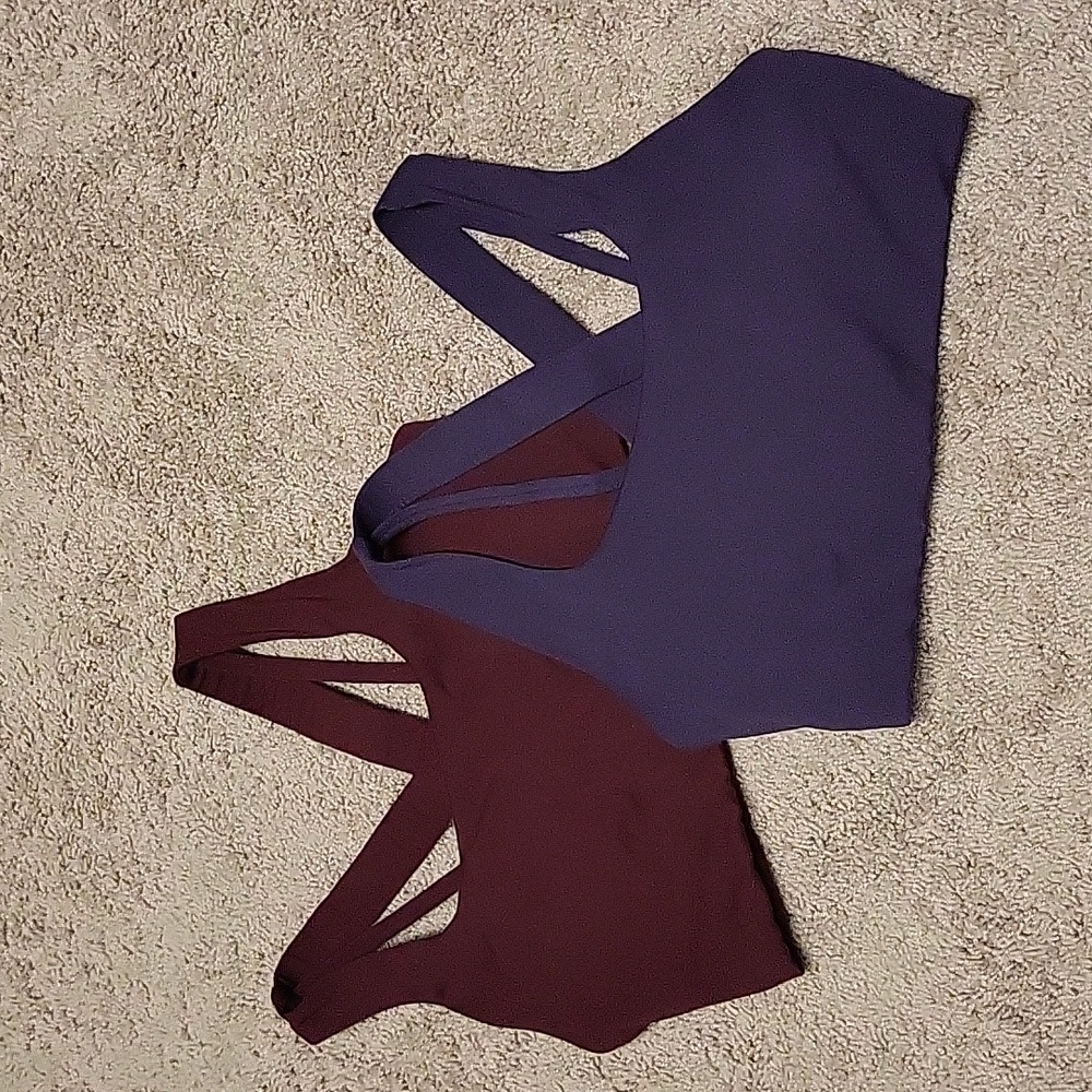 2 Senita Lotus Sports Bras